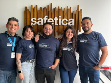 blog-roadshow-safetica-team